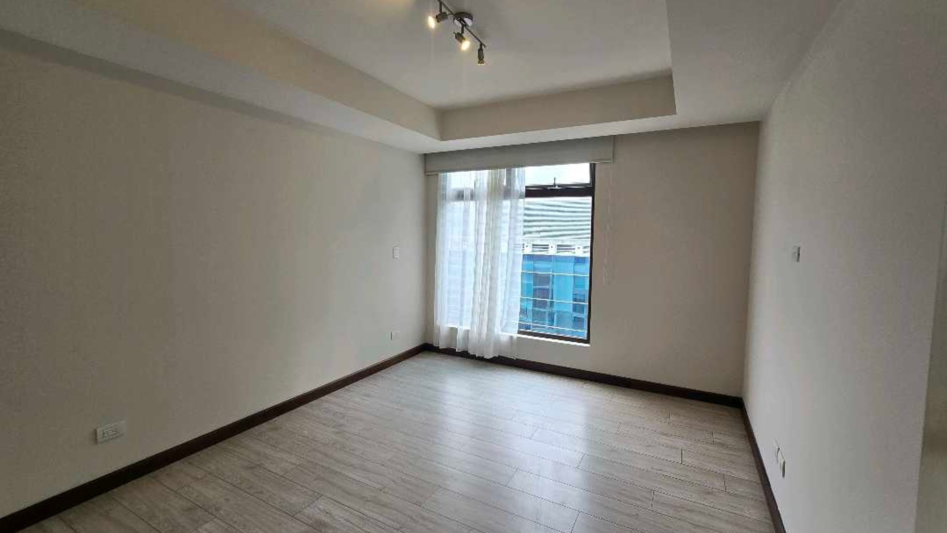 APARTAMENTO EN VENTA ZONA 10 - Miniatura 13