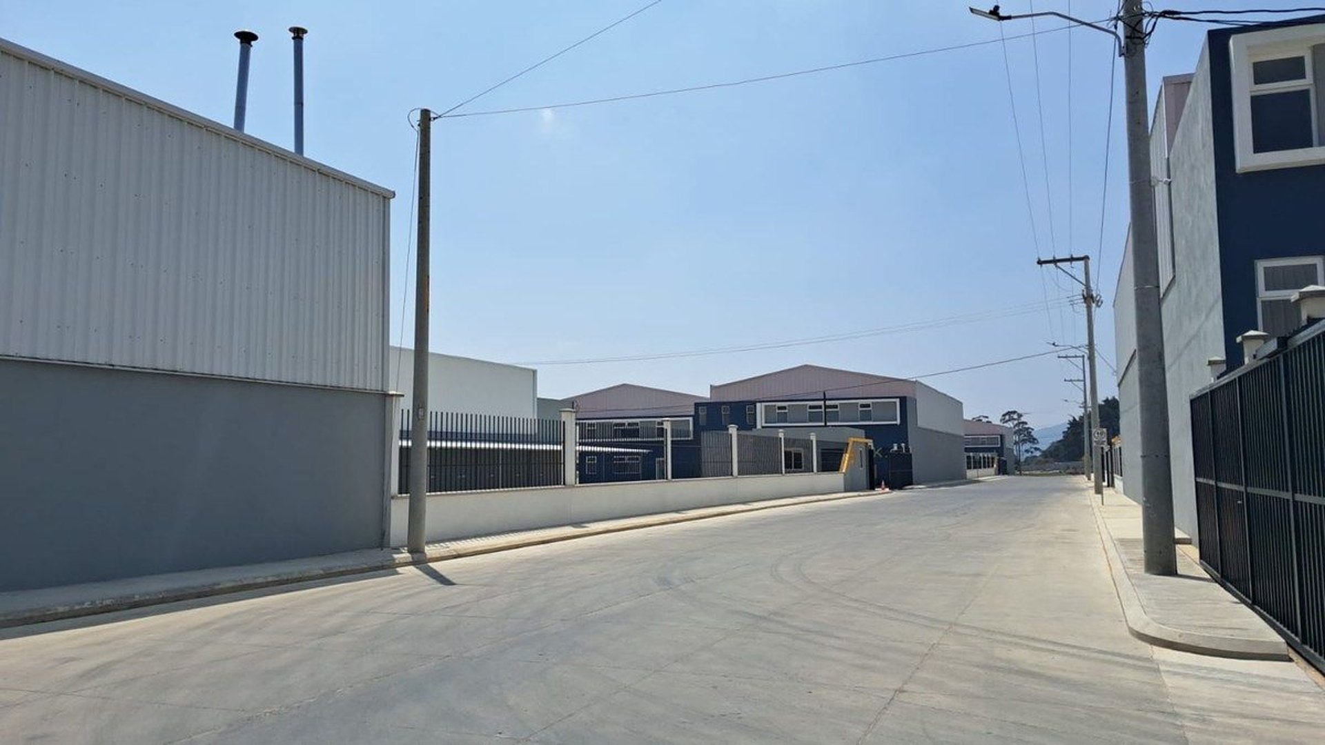 Bodega en VENTA en Carretera a El Salvador
