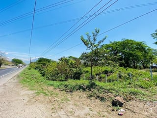 PUERTO QUETZAL/ Terreno en venta - 2