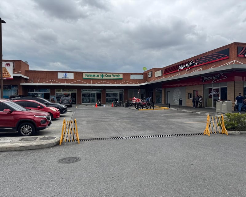LOCAL DE 60M2 EN DELTA BARCENAS