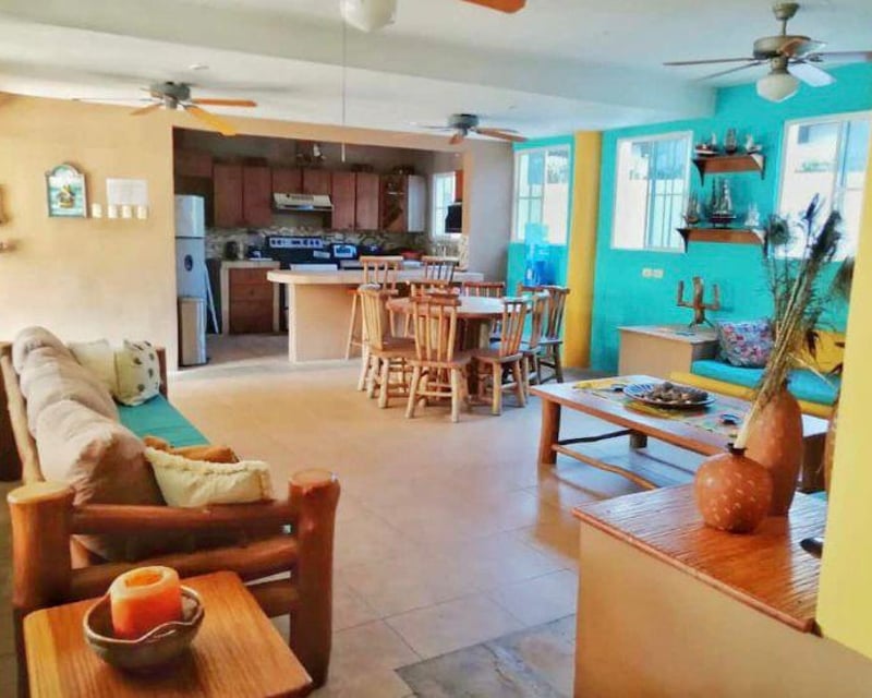 Venta de casa grande en Marena Escuintla