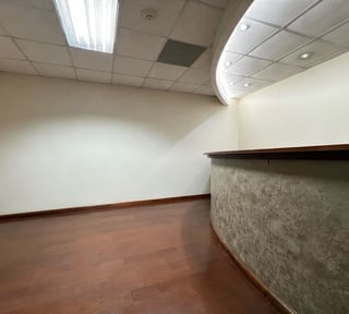 Venta amplia oficina tabicada | Edificio Europlaza Zona 14