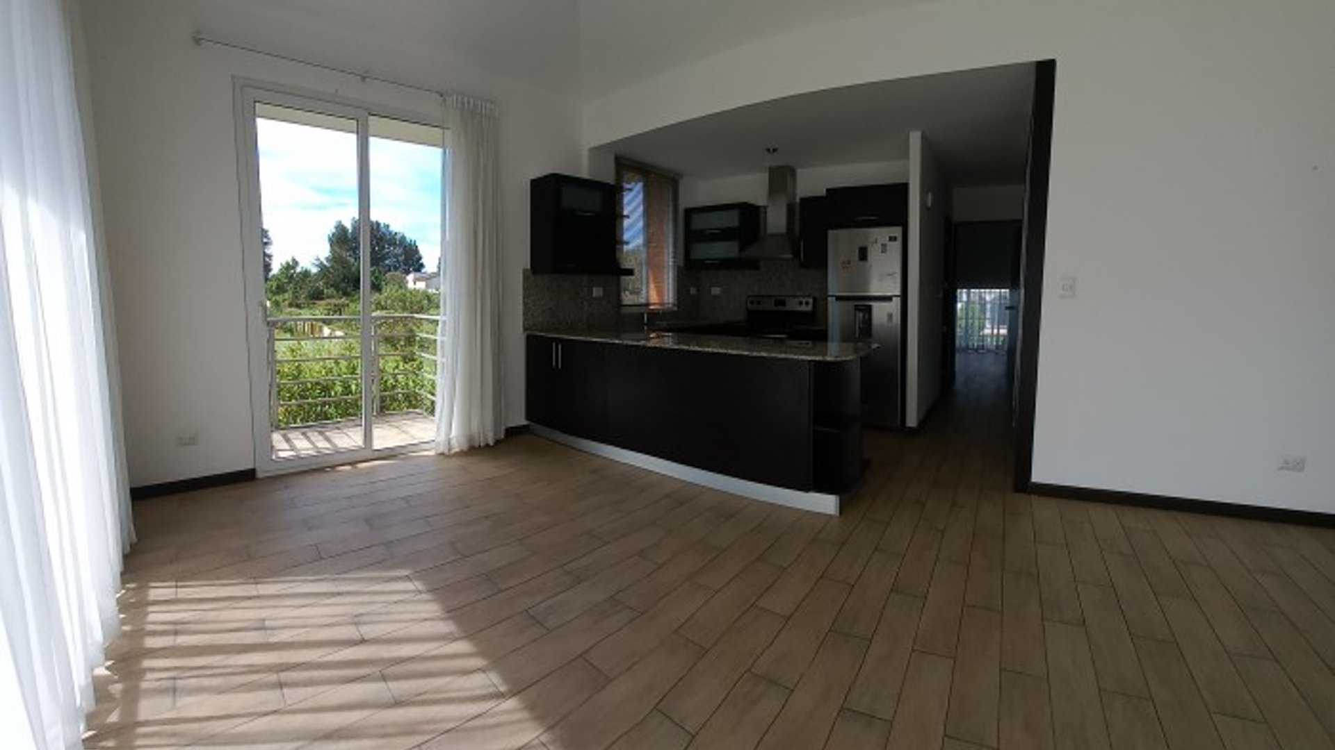 Apartamento en venta o Alquiler carretera El Salvador - Miniatura 2