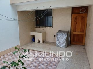 TOWNHOUSE EN RENTA EN ZONA 15 - 5
