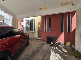 Casa en Venta en Providencia 1, San José Pinula, Km 18.5 - Image 1