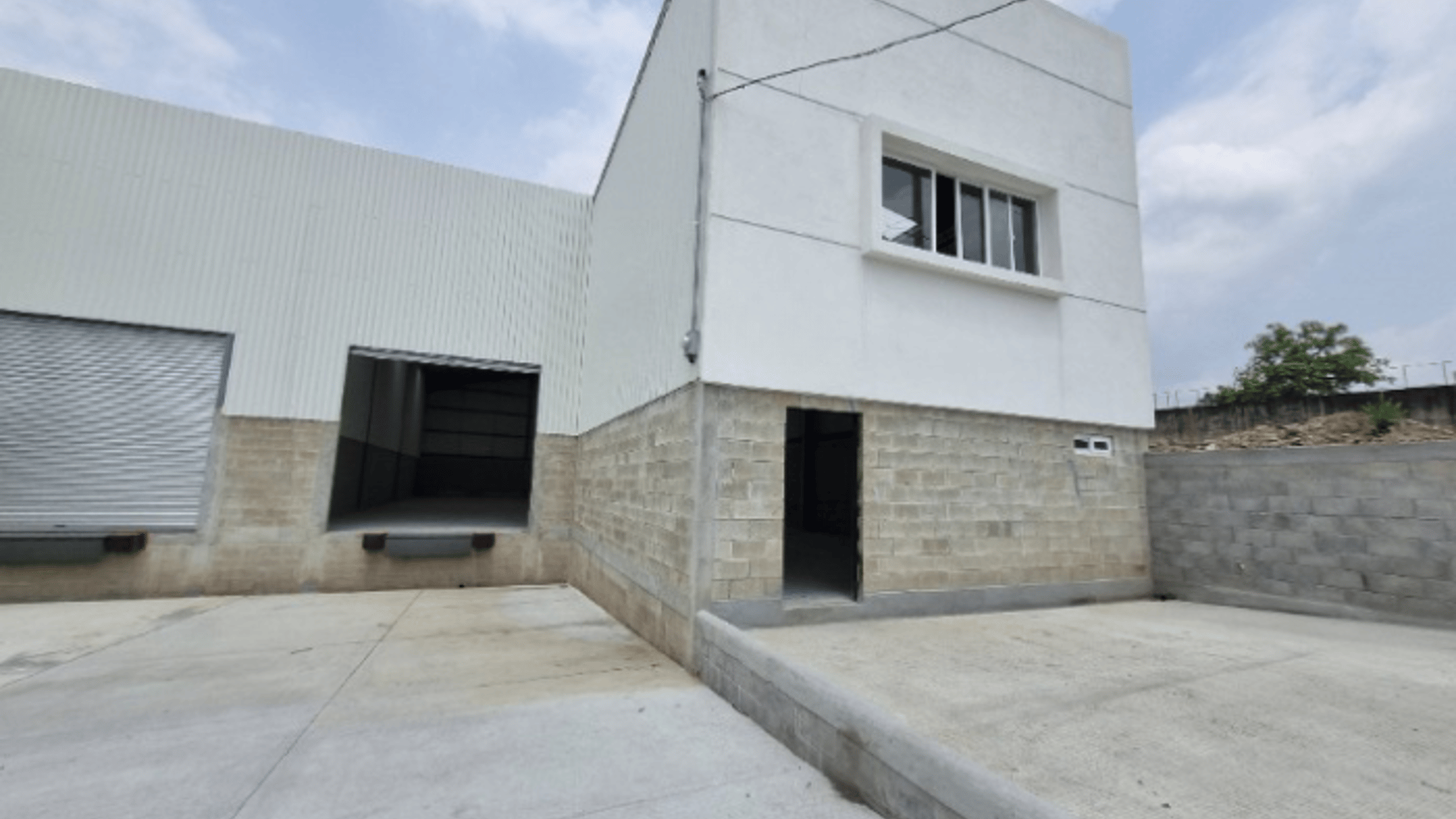 Bodega en alquiler en km. 62 autopista Puerto Quetzal