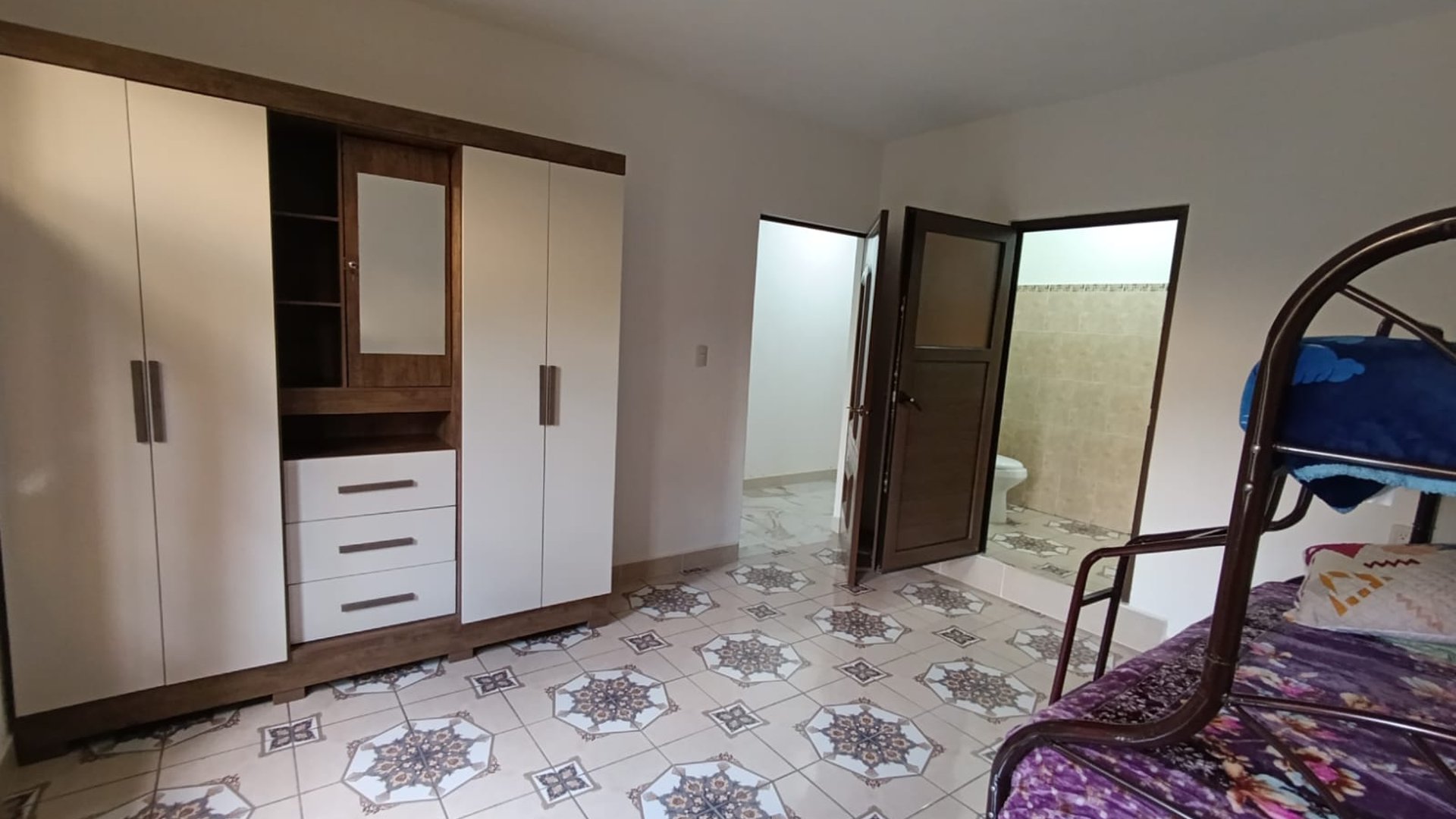 ALQUILO CASA AMUEBLADA EN VILLAS DE SANTIAGO, SANTIAGO SACATEPEQUEZ - Miniatura 8