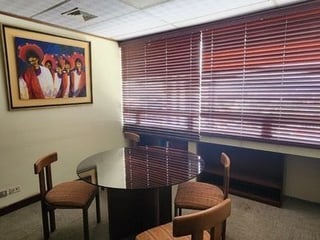 Oficina en Venta – Géminis 10, Zona 10 - 5