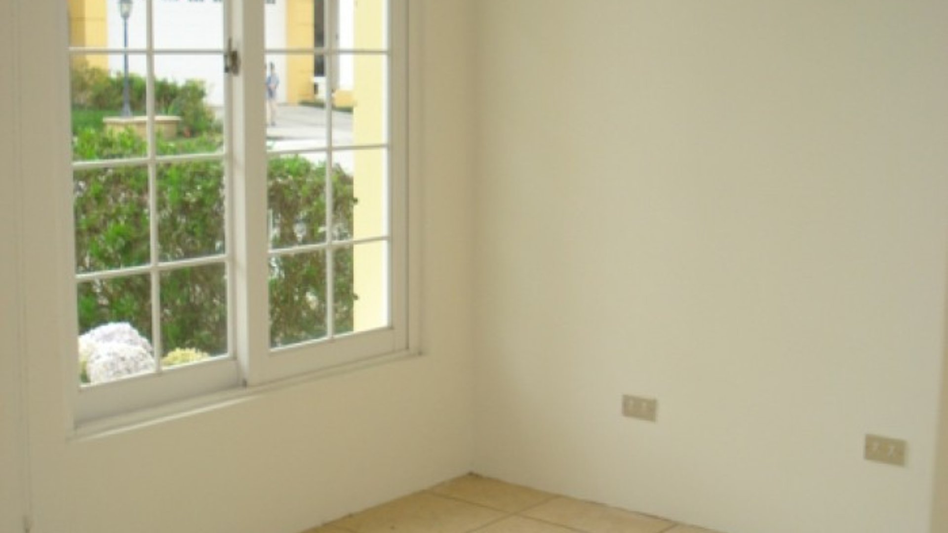 Hermosa casa en Venta en Entreverdes Fraijanes - Miniatura 2