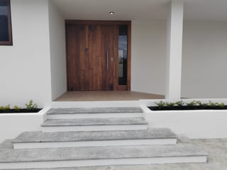 House for Sale: 4-Bedroom Home in San Lucas Sacatepéquez - $2.55M - 2