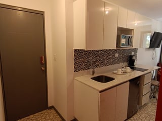 Moderno Apartamento en Renta Zona 1, Ciudad de Guatemala - Image 2