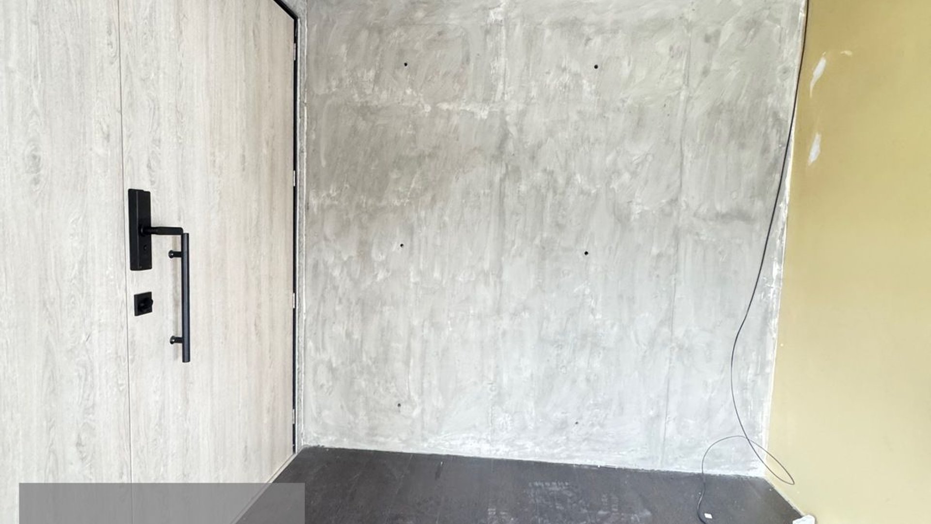BURGÓ/Oficina en Renta zona 14 - Miniatura 6