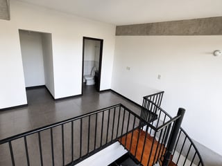 VENTA APARTAMENTO TIPO LOFT EN ZONA 10 LA FABRA - 2