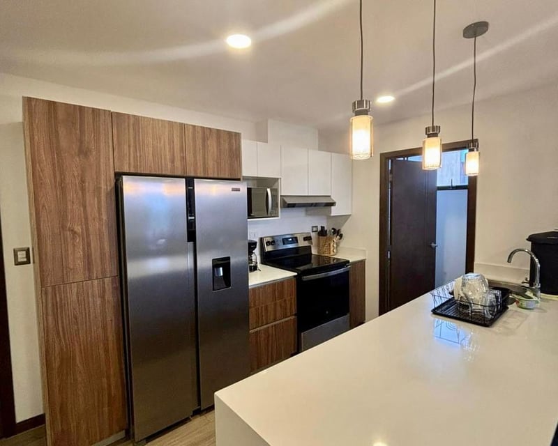 Apartamento amueblado en renta de 2 habitaciones en zona 15 Ref-5735