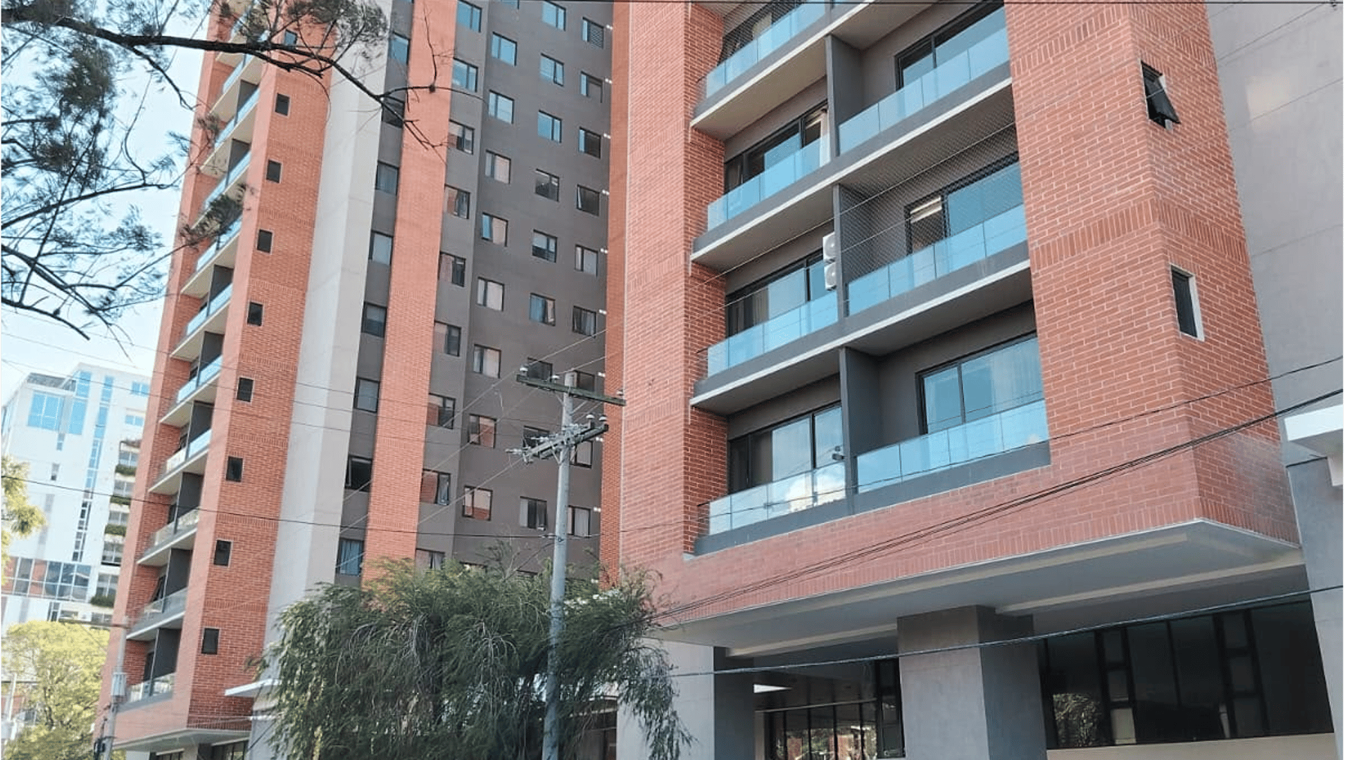 RENTA Apartamento Zona 13 Edificio Essenza