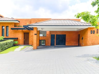 EXCLUSIVA CASA EN EL PULTÉ CLUB DE GOLF ZONA 16 | INCLUYE MEMBRESÍA DEL CLUB | 5 HABITACIONES - 2