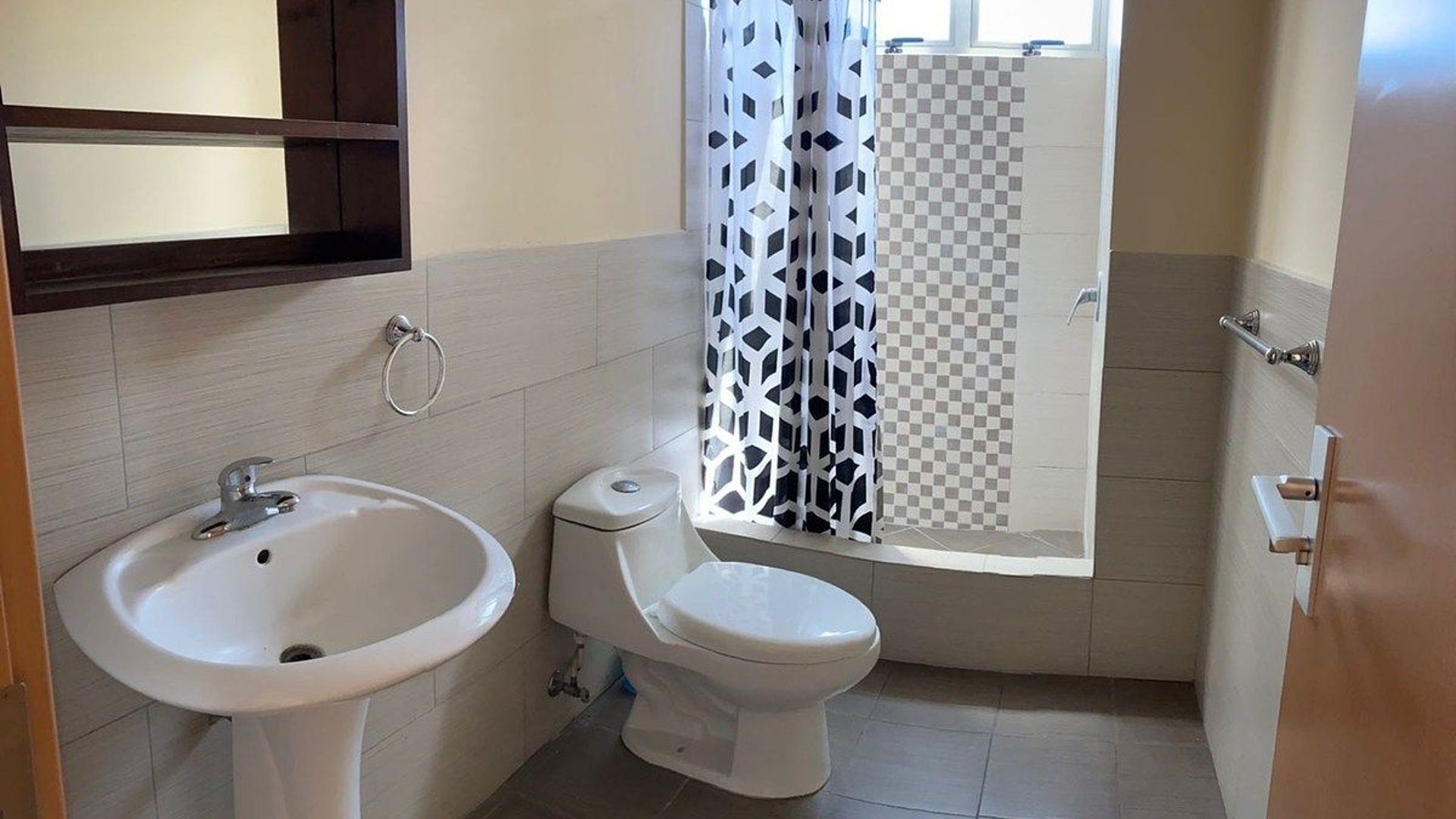 Apartamento en Venta Condado la Villa zona 14 - Miniatura 6