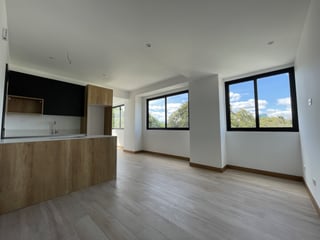 Apartamento en Venta en La Villa Zona 14, Guatemala - 2