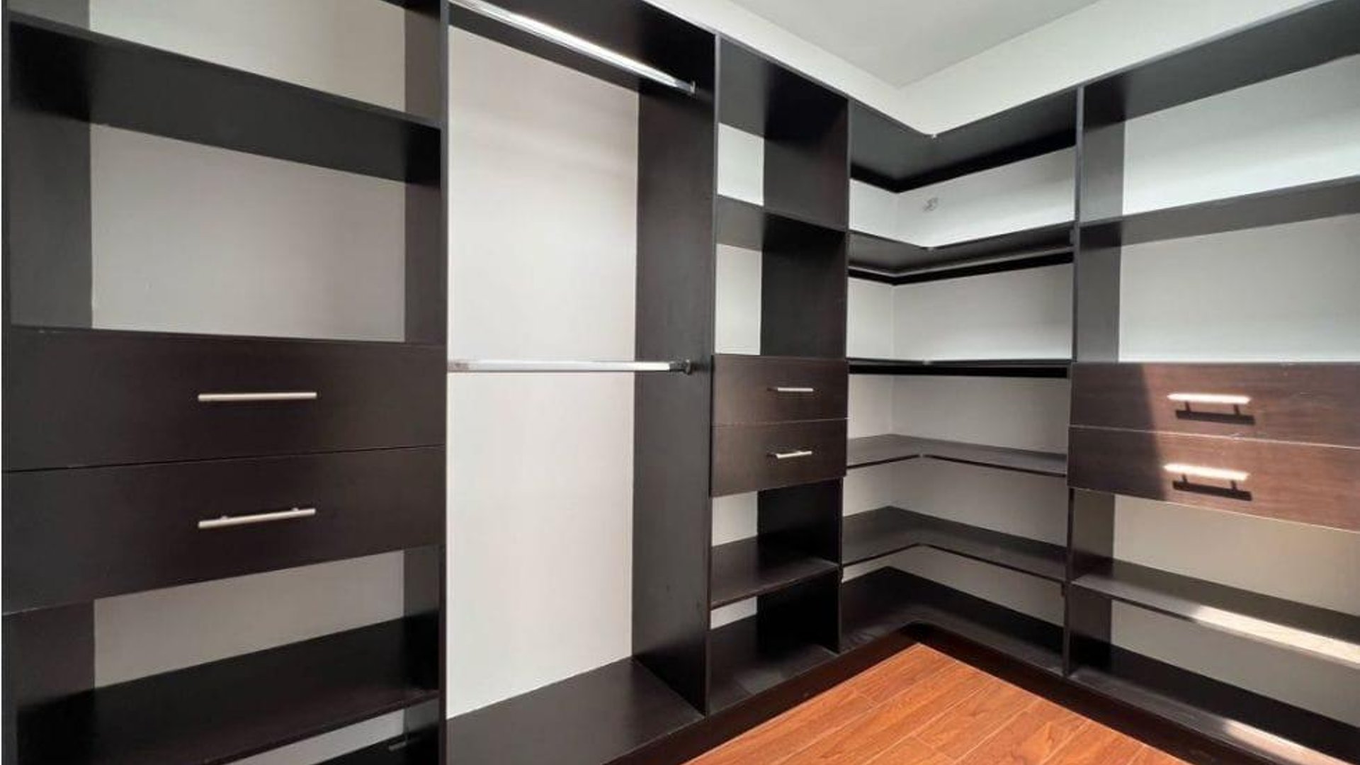 CASA EN CONDOMINIO BOSQUES ESCONDIDO KM 21.5 CARRETERA A FRAIJANES - Miniatura 6