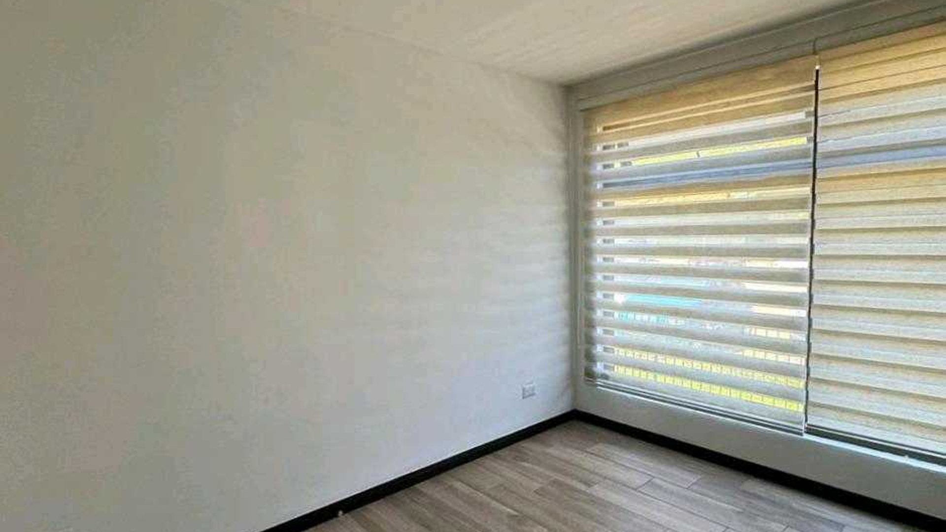 APARTAMENTO EN ALQUILER / VENTA???? Edificio Nagano, Zona 16 - Miniatura 7