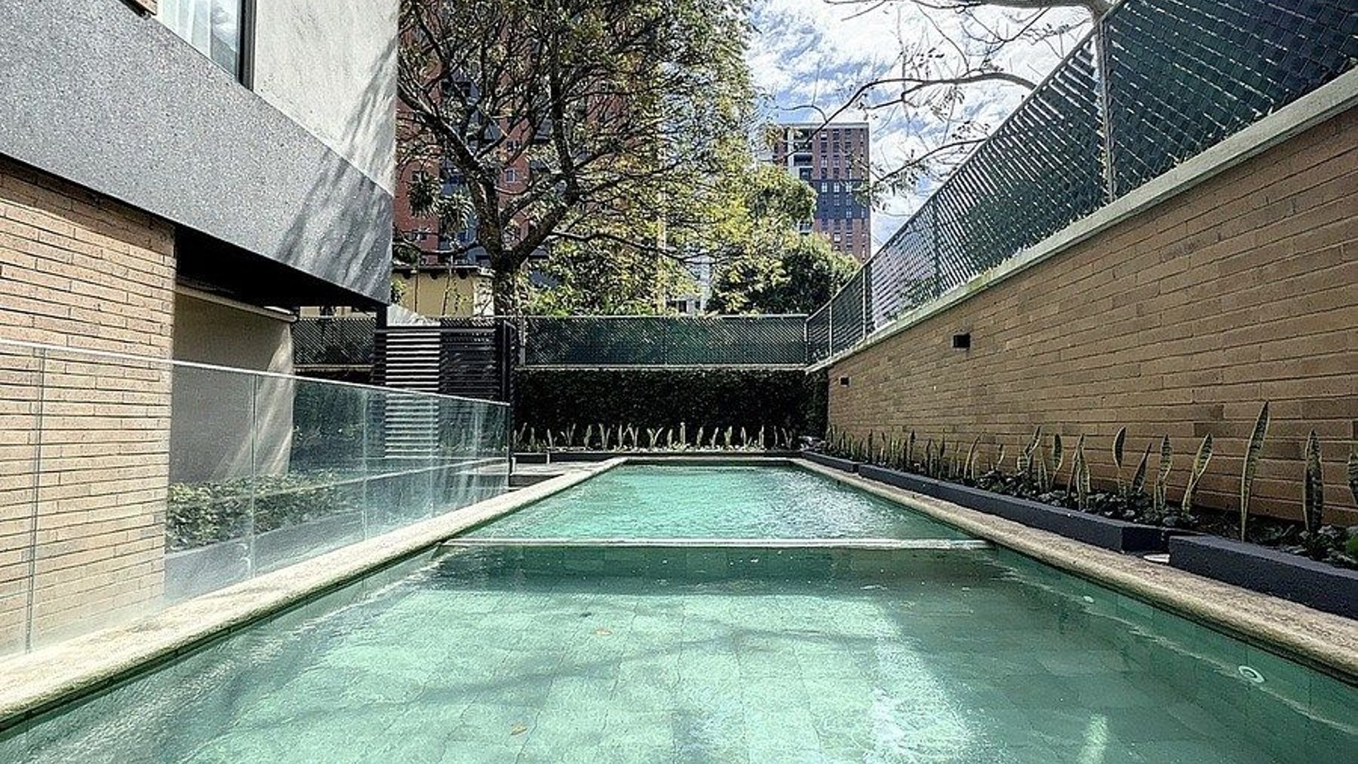 Apartamento en Venta en Parque Diez, Zona 10 - Miniatura 15