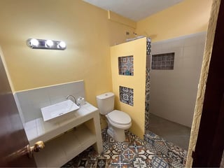 Casa de 1 Nivel en Nueva Monserrat Zona 3 de Mixco | 3 Habitaciones + servicio - Image 3