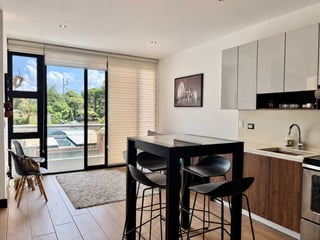 APARTAMENTO EN VENTA 📍 Edificio VIVALT, Zona 10 - 2