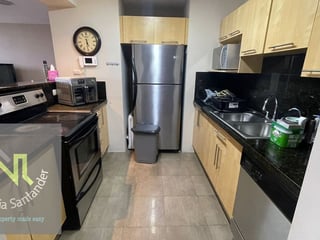 Edificio La Avenida / Apartamento Amueblado, zona 10 - Image 7