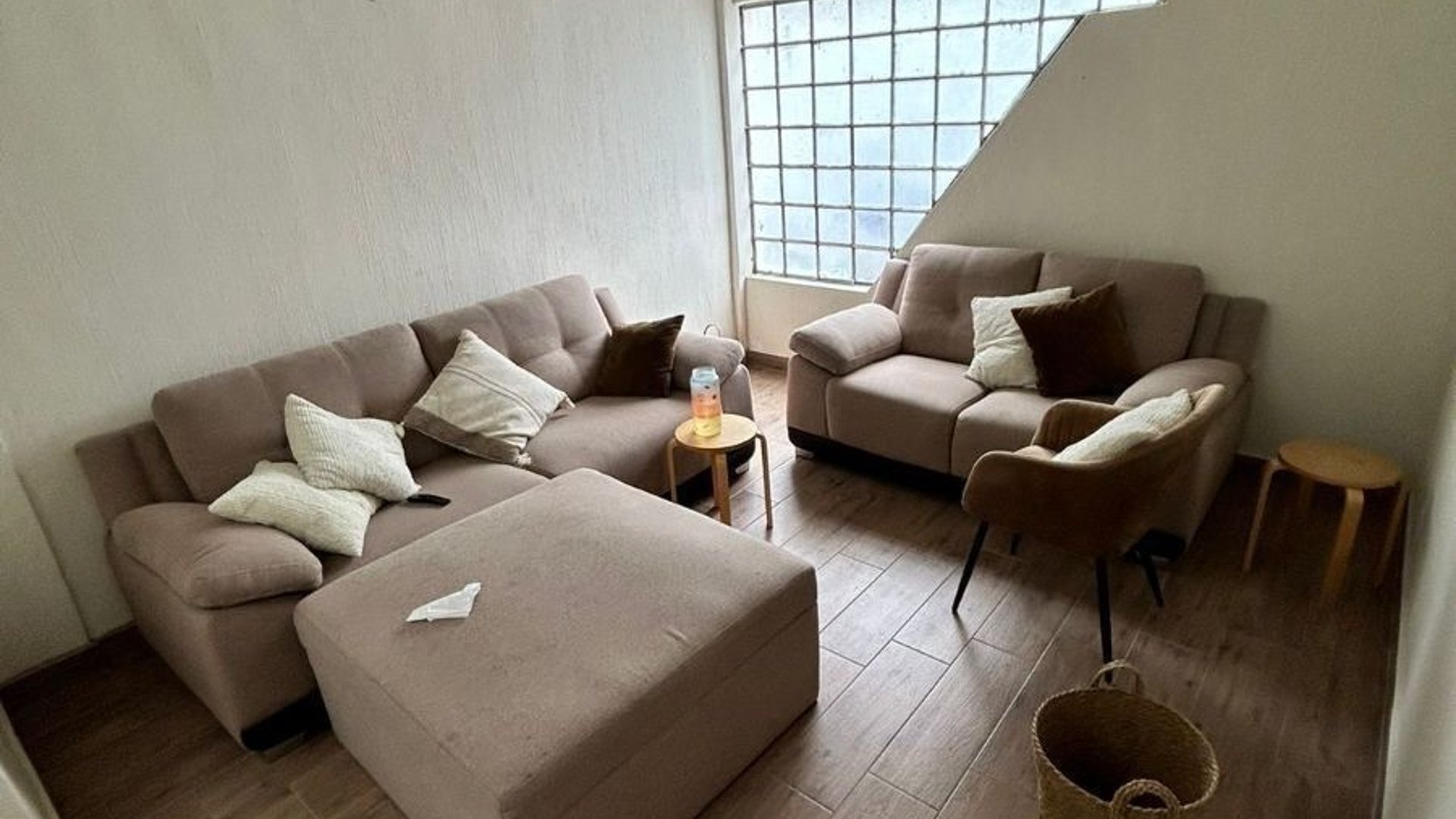 VILLA LINDA 2 / Casa en renta , zona 7 - Miniatura 5