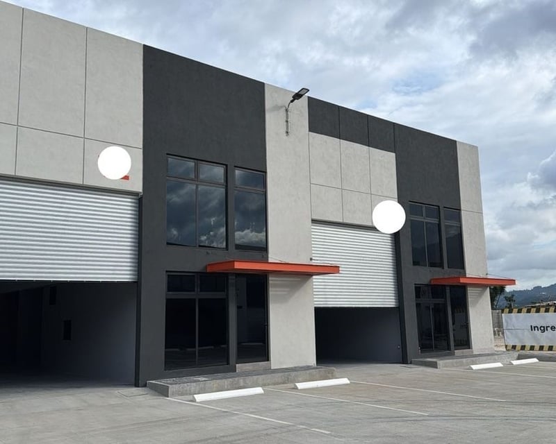 CHIMALTENANGO / Bodega en renta