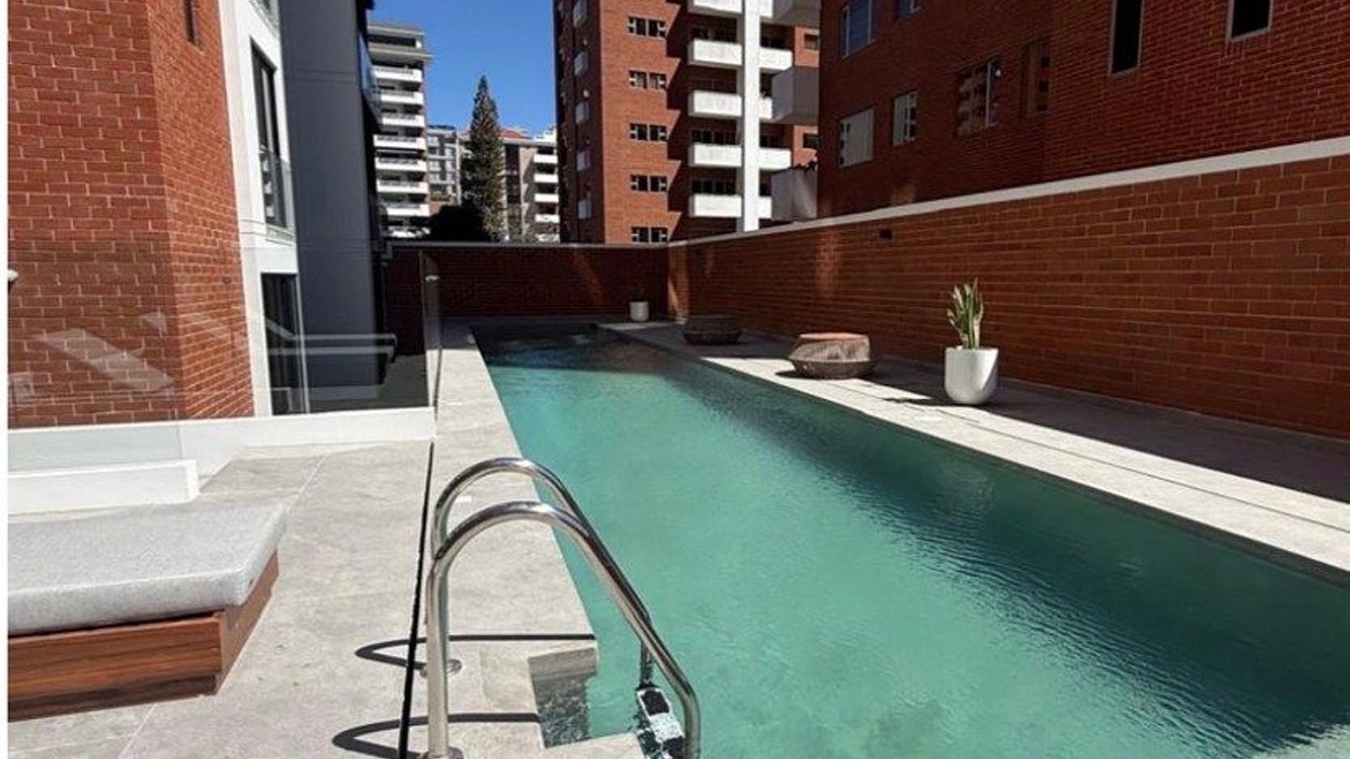 Apartamento en Renta – San Ignacio, zona 10 - Miniatura 4