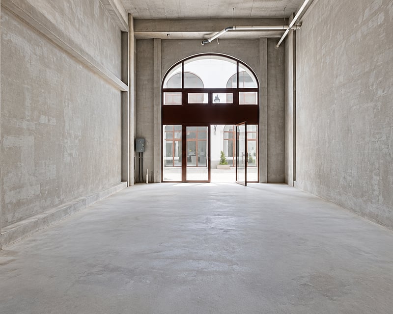 LOCAL COMERCIAL EN RENTA – CIUDAD CAYALÁ, ZONA 16