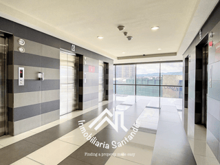 Oficina en Venta o Renta – Design Center, Zona 10 - 3