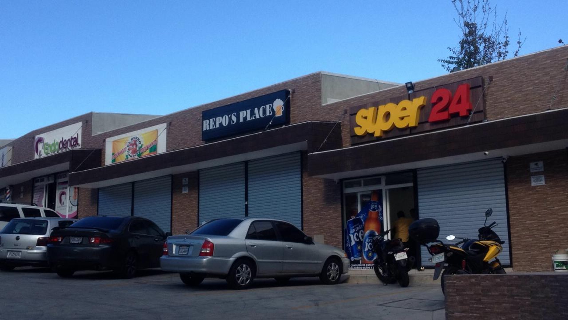 Local en alquiler, Plaza Hincapié zona 13