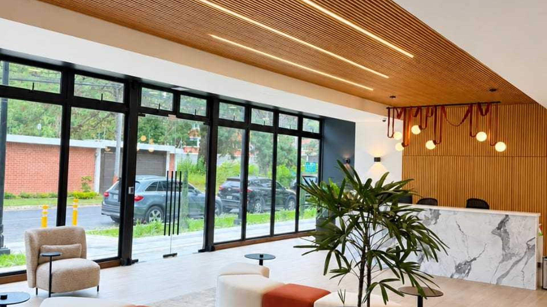 APARTAMENTO EN ALQUILER 📍 Edificio Vilabosque Kanajuyú, Zona 16