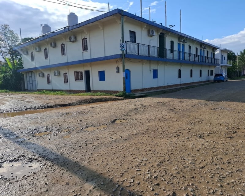 HOTEL EN CHAHAL