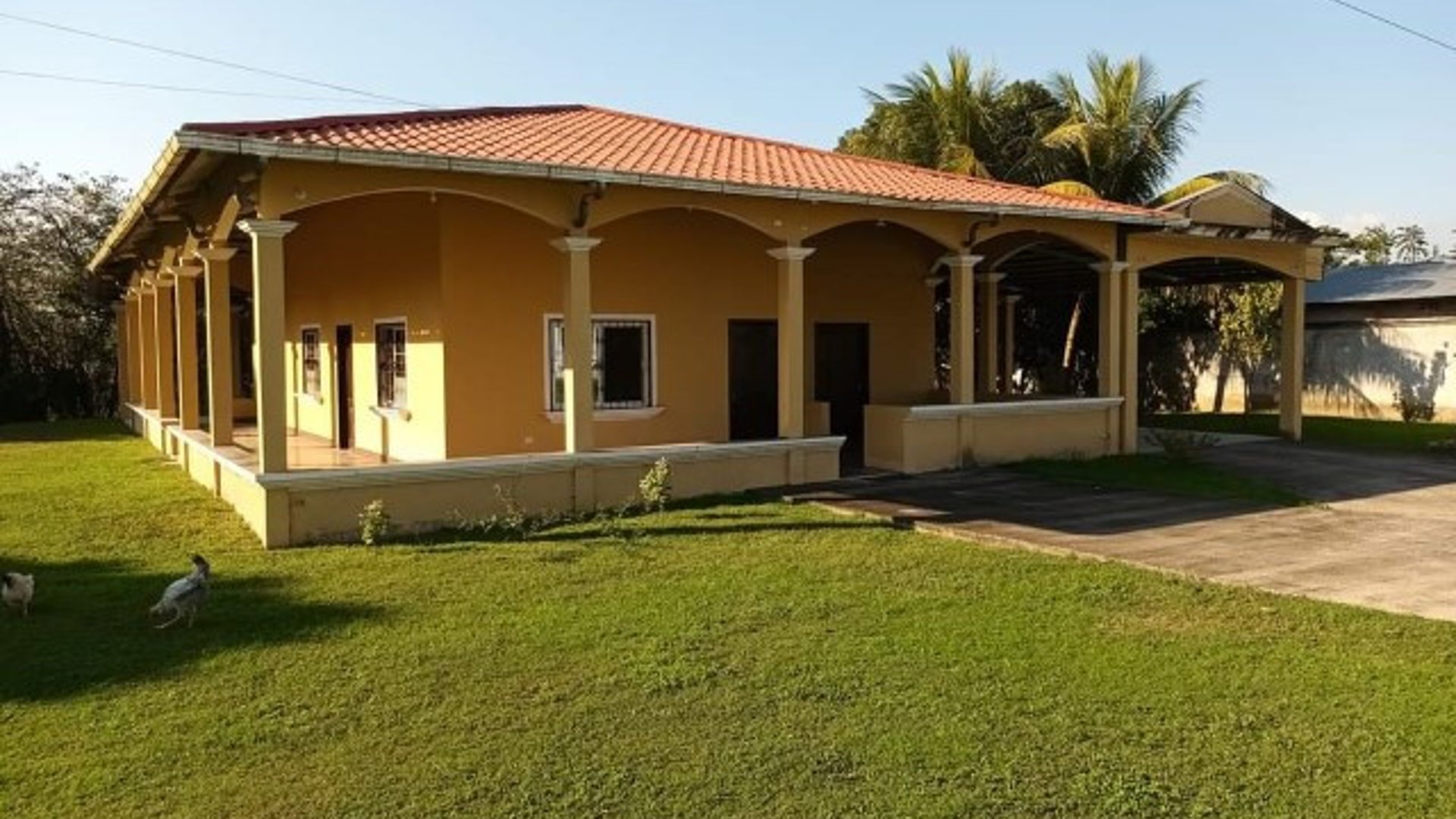 Casa de Un Nivel en Venta en Morales Izabal