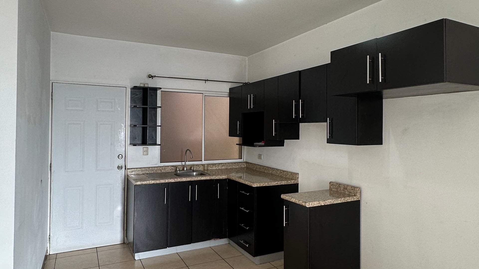 APARTAMENTO EN RENTA | VILLA LINDA 1 |  PERIFERICO ZONA 7 DE GUATEMALA - Miniatura 7