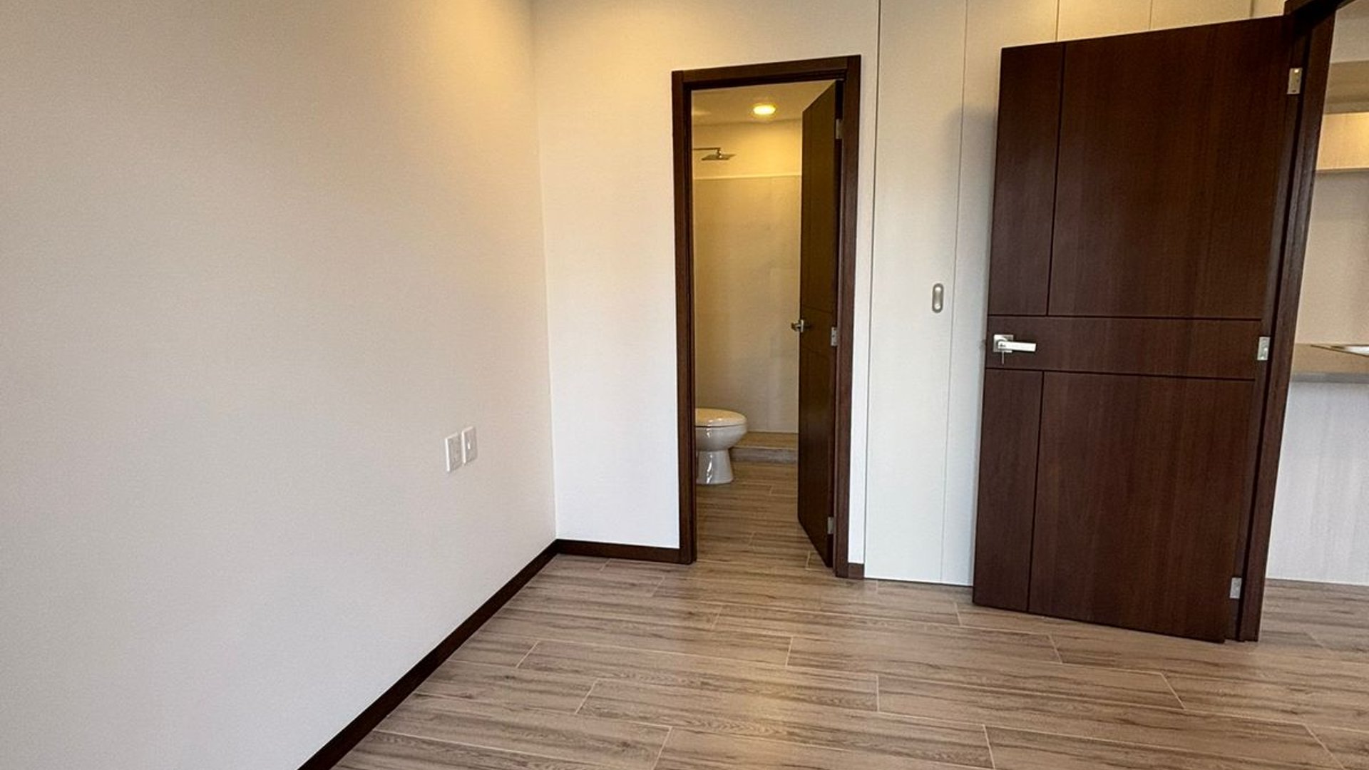 Venta de apartamento para inversión -2 habitaciones - zona 10 Ref-6021 - Miniatura 10