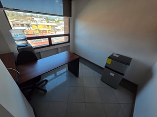 Oficinas semi amuebladas en renta en zona 9 Ref-5599 - 5