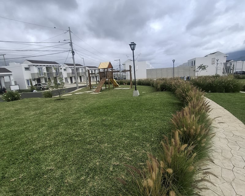 En Venta Casa Condominio Residencial Condado Florenza