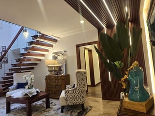 Casa de Lujo Amueblada en Venta en San Jorge Muxbal, Guatemala - 2