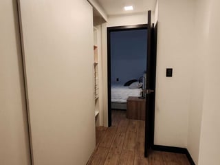 Apartamento en Alquiler  Amueblado Edificio Eon, zona 10 - Image 12