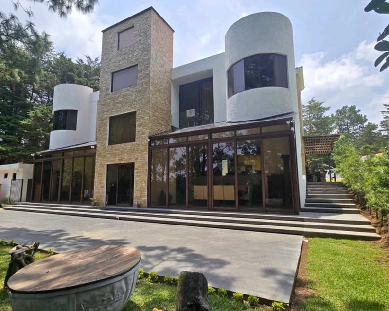 CASA DE LUJO EN VENTA 📍Hacienda Nueva Country Club, San José Pinula
