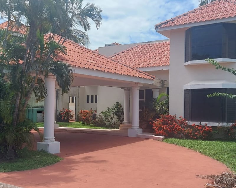 Casa en Venta en San Marino, Puerto de San José, Escuintla
