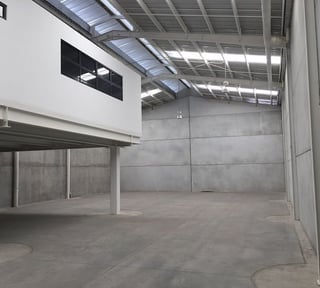 Bodega en Renta para Planta de Alimentos en Centro de Negocios La Paz