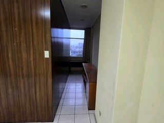 Alquiler de oficina tabicada en Edificio Plaza Marítima zona 10 - Image 8