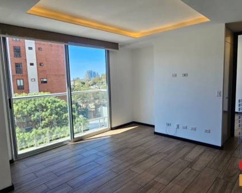 Apartamento en Renta, Zona 15 (R9038)