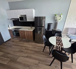 Apartamento moderno amueblado en renta en Muxbal 1 habitacion
