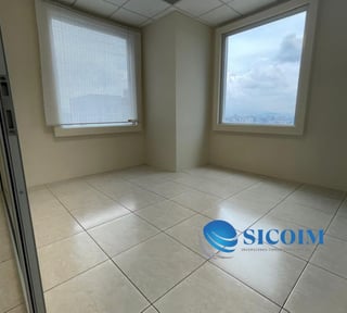 Oficina en Venta Zona Pradera zona 10
